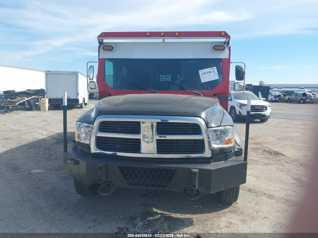44030624 :رقم المزاد ، 3C7WDMBL8CG176097 vin ، 2012 Ram 5500 Chassis St/slt مزاد بيع