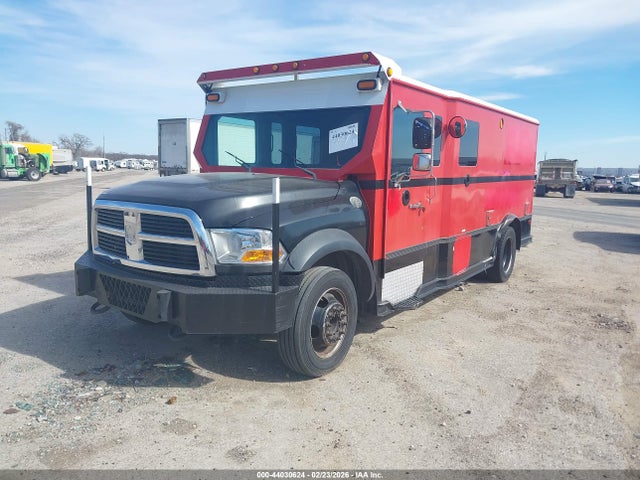 44030624 :رقم المزاد ، 3C7WDMBL8CG176097 vin ، 2012 Ram 5500 Chassis St/slt مزاد بيع