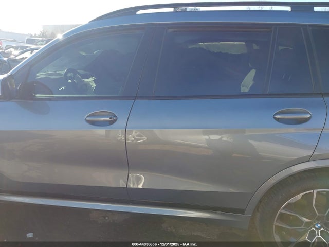 44030656 :رقم المزاد ، 5UX23EM07R9S47451 vin ، 2024 Bmw X7 Xdrive40i مزاد بيع