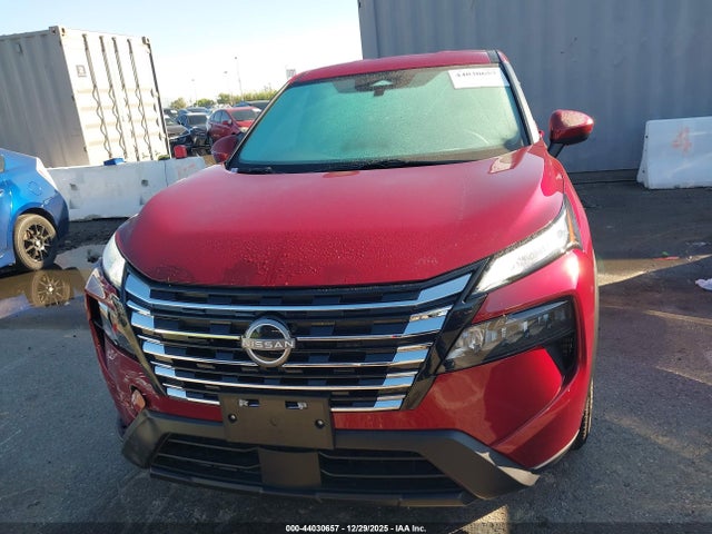 JN8BT3BAXSW342115 Nissan Rogue Sv Fwd