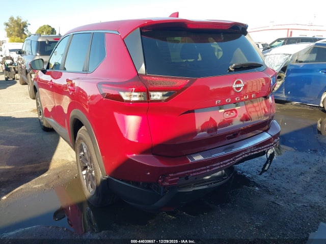 JN8BT3BAXSW342115 Nissan Rogue Sv Fwd