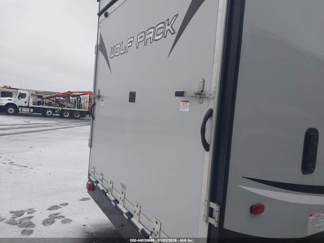5ZT2CTMB7K1211981 Wolf 31 Ft