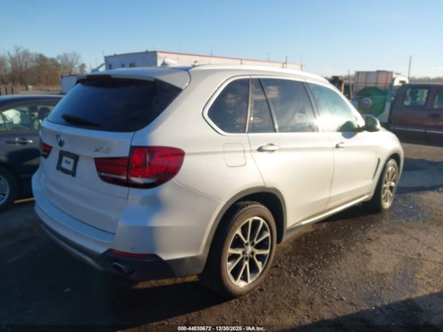 2017 BMW X5 5UXKR0C3XH0X81799 Photo 3