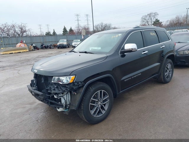 1C4RJFBG2JC427066 Jeep Grand Cherokee Limited 4x4