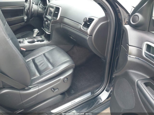 1C4RJFBG2JC427066 Jeep Grand Cherokee Limited 4x4