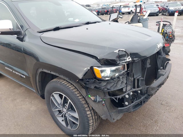 1C4RJFBG2JC427066 Jeep Grand Cherokee Limited 4x4