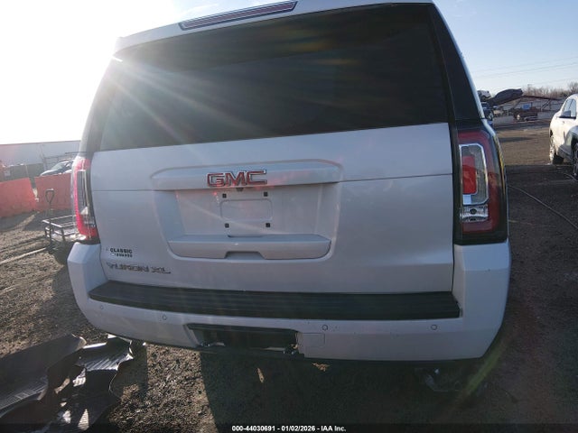 44030691 :رقم المزاد ، 1GKS1GKC5GR331950 vin ، 2016 Gmc Yukon Xl Slt مزاد بيع