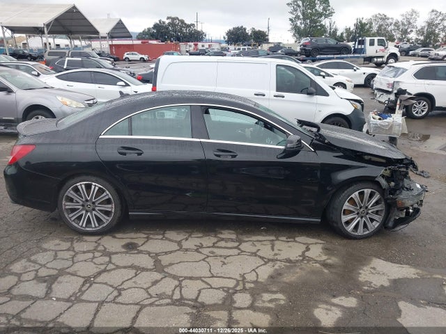 Mercedes-Benz CLA 250 2018 WDDSJ4EB3JN657764 Image 13