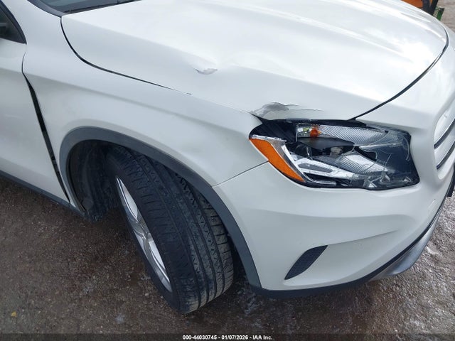 2017 MERCEDES-BENZ GLA 250 WDCTG4GB2HJ336773 Photo 5