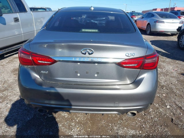 Продаж на аукціоні авто 2018 Infiniti Q50 3.0t Luxe, vin: JN1EV7AR3JM431104, номер лоту: 44030798