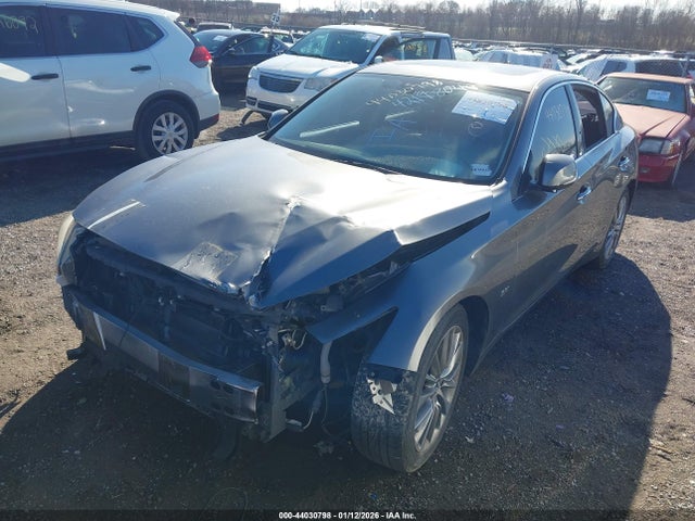 Продаж на аукціоні авто 2018 Infiniti Q50 3.0t Luxe, vin: JN1EV7AR3JM431104, номер лоту: 44030798