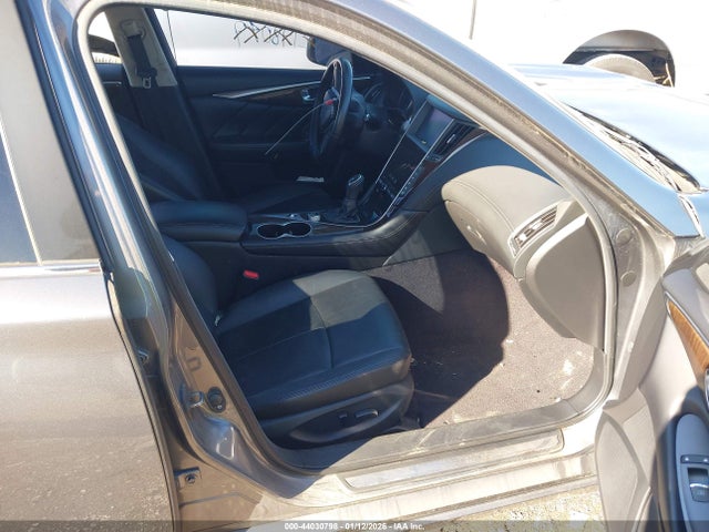 Продаж на аукціоні авто 2018 Infiniti Q50 3.0t Luxe, vin: JN1EV7AR3JM431104, номер лоту: 44030798