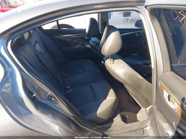 Продаж на аукціоні авто 2018 Infiniti Q50 3.0t Luxe, vin: JN1EV7AR3JM431104, номер лоту: 44030798