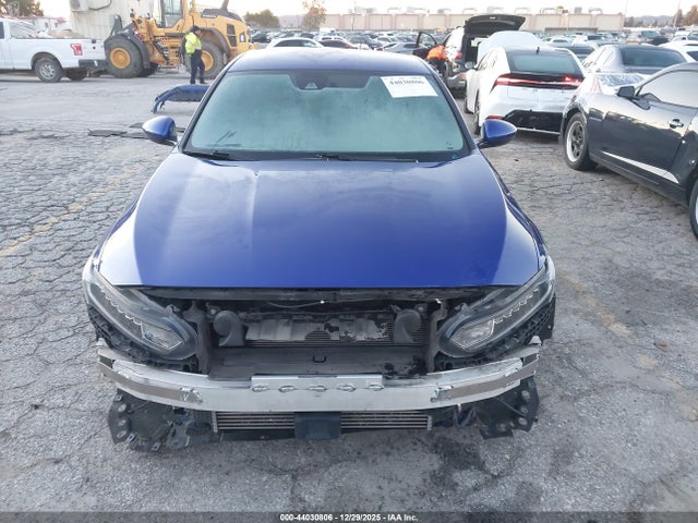 1HGCV1F3XJA153147 Honda Accord Sport