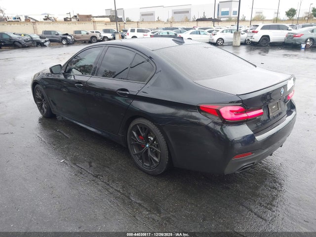 2023 BMW 530 WBA53BH0XPWY18675 Photo 2