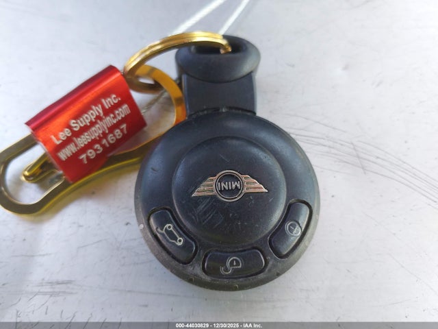 2012 MINI COOPER WMWSU3C50CT264003 Photo 10