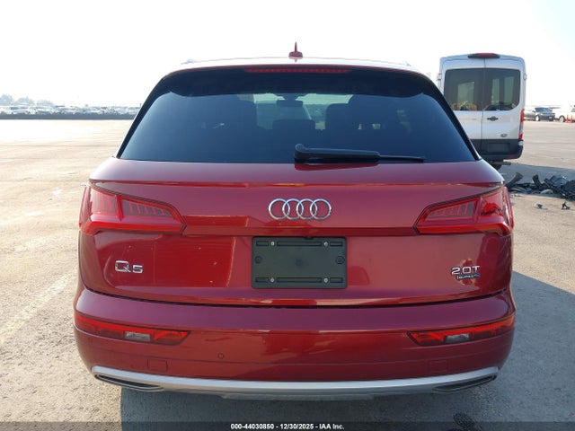WA1BNAFYXJ2206570 Audi Q5 2.0t Premium/2.0t Tech Premium