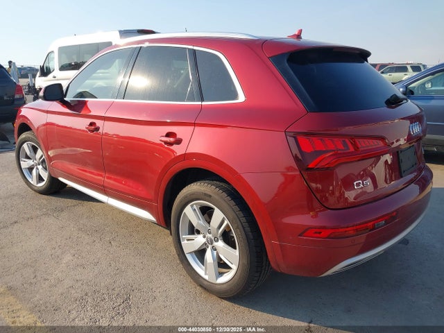 2018 AUDI Q5 WA1BNAFYXJ2206570 Photo 2