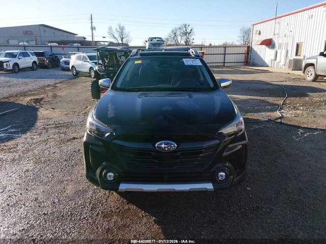 44030877 :رقم المزاد ، 4S4BTGPD2P3133624 vin ، 2023 Subaru Outback Touring Xt مزاد بيع