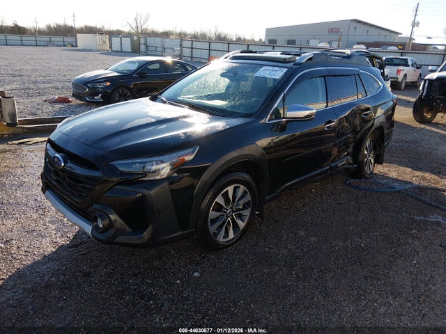 44030877 :رقم المزاد ، 4S4BTGPD2P3133624 vin ، 2023 Subaru Outback Touring Xt مزاد بيع
