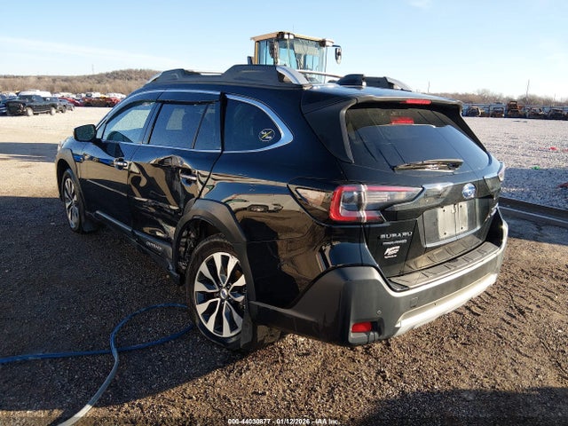 44030877 :رقم المزاد ، 4S4BTGPD2P3133624 vin ، 2023 Subaru Outback Touring Xt مزاد بيع