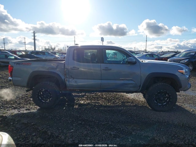 2019 Toyota Tacoma Trd Off Road მანქანა იყიდება აუქციონზე, vin: 3TMCZ5AN0KM283526, აუქციონის ნომერი: 44030901