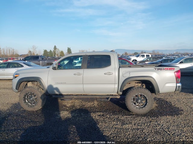 2019 Toyota Tacoma Trd Off Road მანქანა იყიდება აუქციონზე, vin: 3TMCZ5AN0KM283526, აუქციონის ნომერი: 44030901