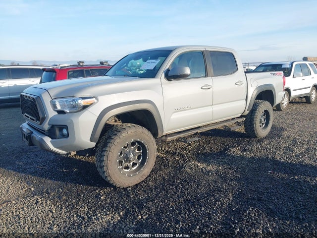 2019 Toyota Tacoma Trd Off Road მანქანა იყიდება აუქციონზე, vin: 3TMCZ5AN0KM283526, აუქციონის ნომერი: 44030901