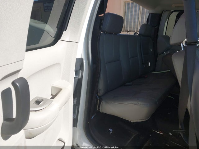 44030931 :رقم المزاد ، 1GTEC19CX8Z280548 vin ، 2008 Gmc Sierra 1500 Work Truck مزاد بيع