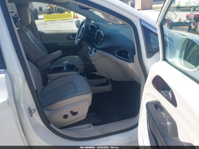 2020 CHRYSLER PACIFICA 2C4RC1GG9LR289428 Photo 4