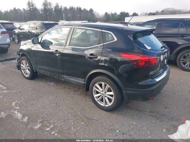 2018 NISSAN ROGUE SPORT JN1BJ1CR4JW253152 Photo 2