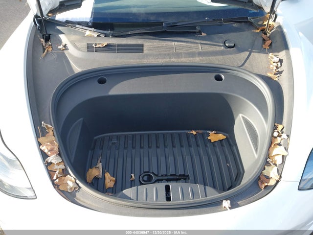 Продажа на аукционе авто 2023 Tesla Model 3 Rear-wheel Drive, vin: 5YJ3E1EA9PF559662, номер лота: 44030947