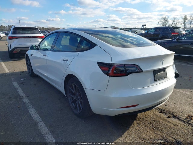 Продажа на аукционе авто 2023 Tesla Model 3 Rear-wheel Drive, vin: 5YJ3E1EA9PF559662, номер лота: 44030947