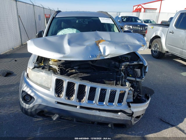 2012 JEEP COMPASS 1C4NJDBB7CD686947 Photo 5