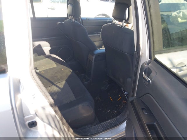 2012 JEEP COMPASS 1C4NJDBB7CD686947 Photo 7