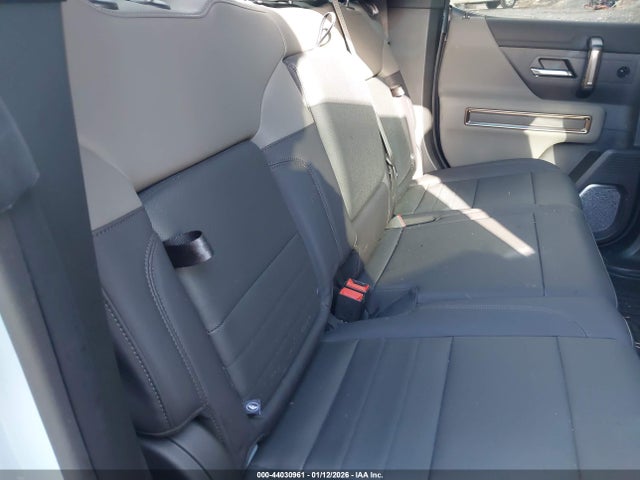 1GT10BDD8SU101747 GMC Hummer Ev Pickup E4wd 2x
