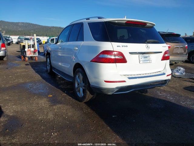 2014 MERCEDES-BENZ ML 350 BLUETEC 4JGDA2EB8EA281577 Photo 2