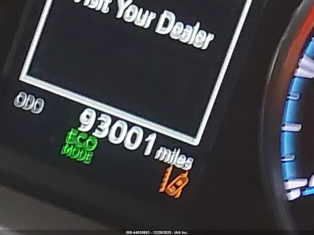 JTMRJREV9JD240560 Toyota Rav4 Hybrid Xle