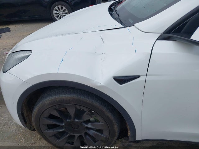 2021 TESLA MODEL Y 5YJYGDEE3MF282944 Photo 5