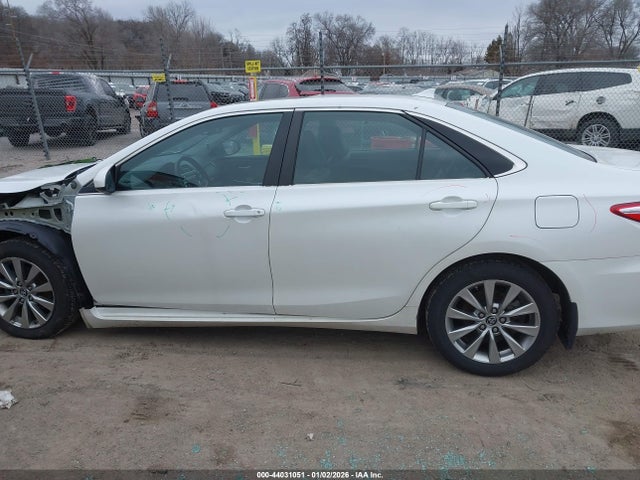 4T1BF1FK1FU936910 Toyota CAMRY XLE
