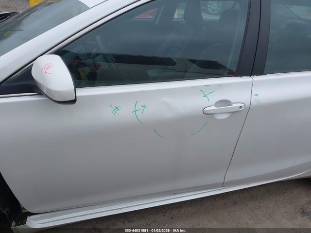 4T1BF1FK1FU936910 Toyota CAMRY XLE