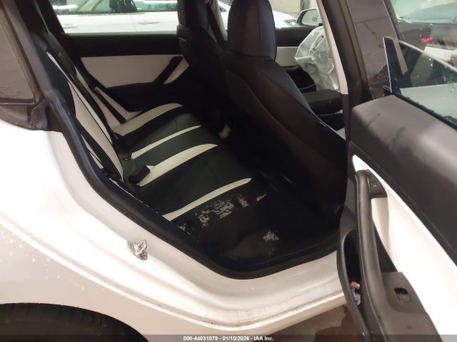 2019 TESLA MODEL 3 5YJ3E1EBXKF487436 Photo 7