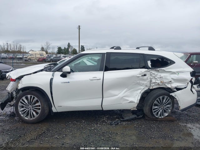 Toyota Highlander Hybrid Platinum 2021 5TDEBRCH9MS023625 Image 15
