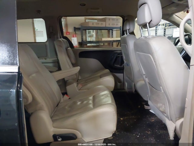 44031100 :رقم المزاد ، 2C4RC1BGXDR554723 vin ، 2013 Chrysler Town & Country Touring مزاد بيع