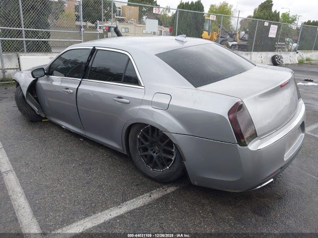 Aukcja sprzedaży 2017 Chrysler 300 Limited, vin: 2C3CCAAG6HH516252, numer aukcji: 44031109