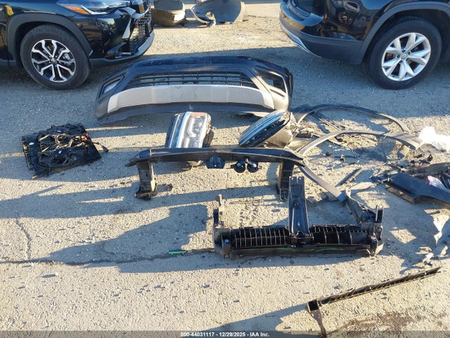 44031117 :رقم المزاد ، 1V2CR2CA6JC564298 vin ، 2018 Volkswagen Atlas 3.6l V6 Se مزاد بيع