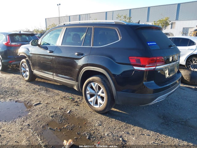 44031117 :رقم المزاد ، 1V2CR2CA6JC564298 vin ، 2018 Volkswagen Atlas 3.6l V6 Se مزاد بيع