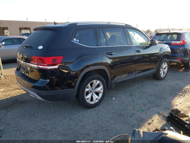 44031117 :رقم المزاد ، 1V2CR2CA6JC564298 vin ، 2018 Volkswagen Atlas 3.6l V6 Se مزاد بيع