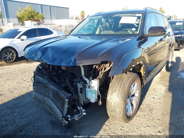 44031117 :رقم المزاد ، 1V2CR2CA6JC564298 vin ، 2018 Volkswagen Atlas 3.6l V6 Se مزاد بيع