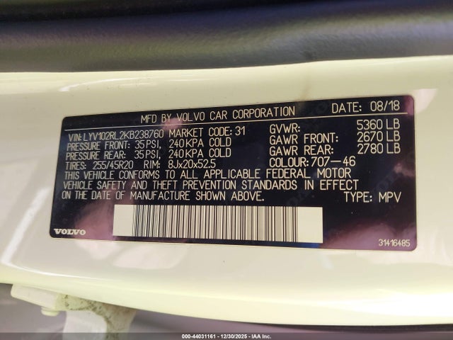 2019 VOLVO XC60 LYV102RL2KB238760 Photo 8